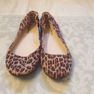 Mossimo  Supply Co. Animal print flats sz 8.5